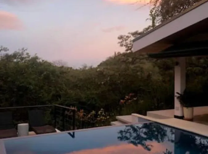 New Hill Top Home With A Beautiful Tropical View Esperanza (Guanacaste)